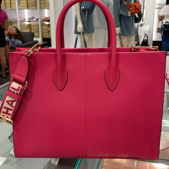 Michael Kors Mirella Medium East West Pebbled Leather Tote Shopper Bag MK EW
NWT - Picture 7 of 16